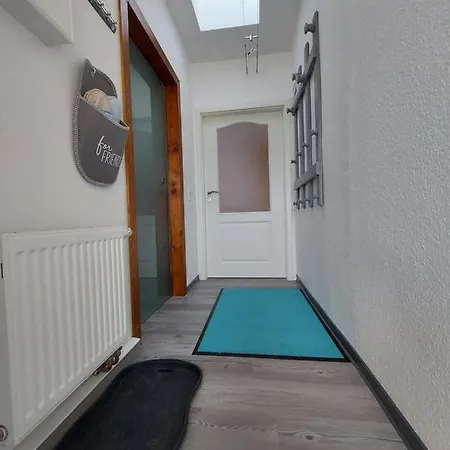 Apartment Paul Hille *